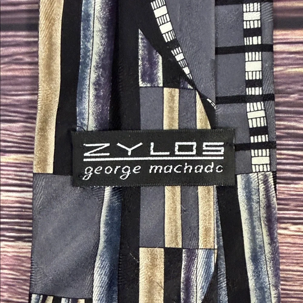 Alynn Zylos and XMI Silk Set of 3 Men's Ties. Marathon‎ Vintage and 325 Series
